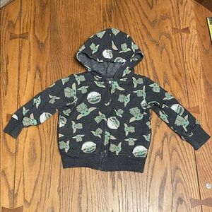 Star Wars Black and Green Yoda Kids Zip Up Hoodie size 2T
